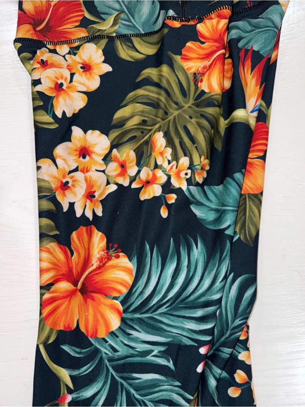 NWOT AVIATOR NATION LEGGINGS SIZE SMALL